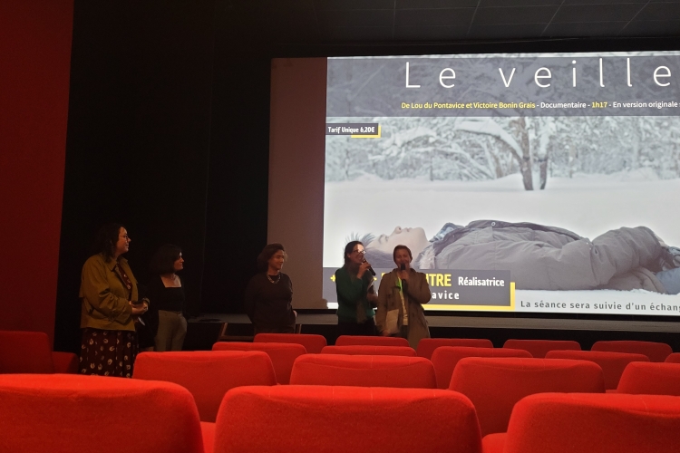 Ouverture du Mois du doc – 𝙁𝙧𝙖𝙣𝙘̧𝙤𝙞𝙨 𝙈𝙖𝙪𝙧𝙞𝙖𝙘, 𝙢𝙚́𝙢𝙤𝙞𝙧𝙚𝙨 𝙞𝙣𝙩𝙞𝙢𝙚𝙨