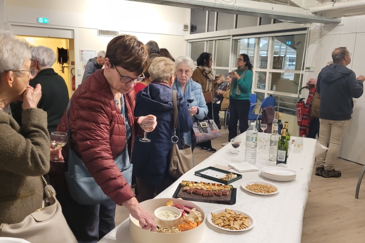 Ouverture du Mois du doc – 𝙁𝙧𝙖𝙣𝙘̧𝙤𝙞𝙨 𝙈𝙖𝙪𝙧𝙞𝙖𝙘, 𝙢𝙚́𝙢𝙤𝙞𝙧𝙚𝙨 𝙞𝙣𝙩𝙞𝙢𝙚𝙨