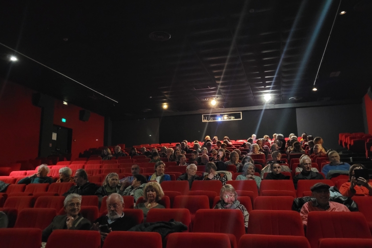 Ouverture du Mois du doc – 𝙁𝙧𝙖𝙣𝙘̧𝙤𝙞𝙨 𝙈𝙖𝙪𝙧𝙞𝙖𝙘, 𝙢𝙚́𝙢𝙤𝙞𝙧𝙚𝙨 𝙞𝙣𝙩𝙞𝙢𝙚𝙨