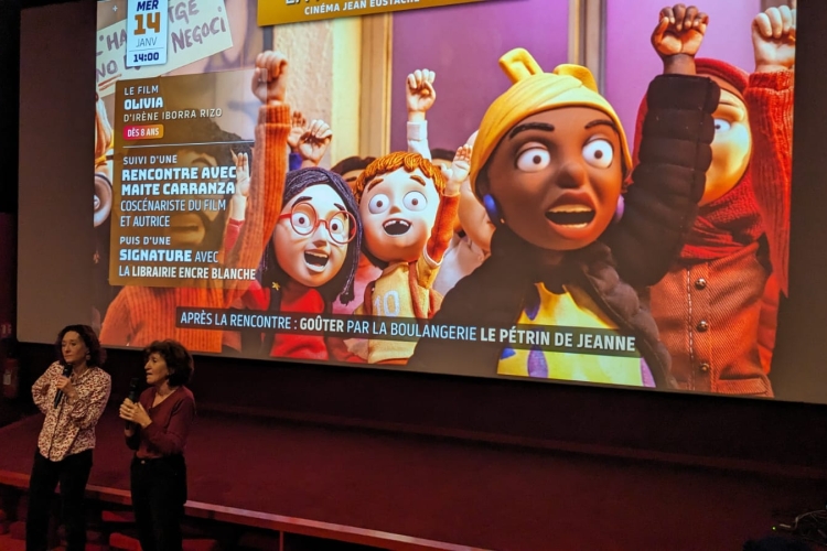 Interventions de l&rsquo;autrice, mini-conférences participatives et ateliers – 𝙊𝙡𝙞𝙫𝙞𝙖