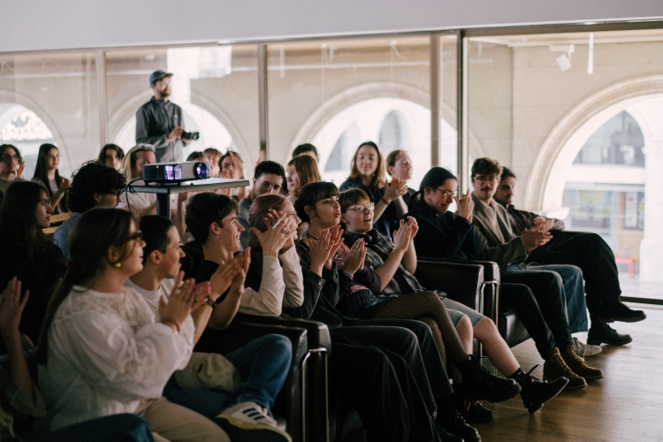 Étudiant·es au cinéma