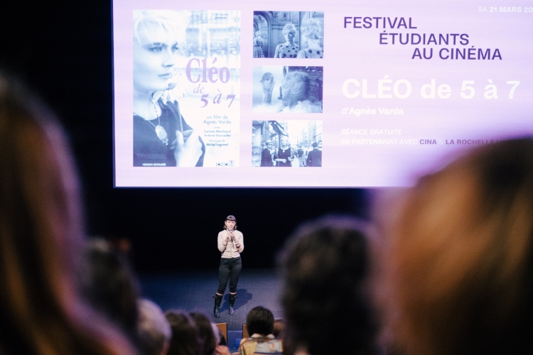 Étudiant·es au cinéma