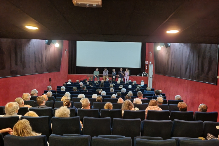Tournée de l&rsquo;équipe du film et conférence – 𝙉𝙤𝙩𝙧𝙚 𝙨𝙖𝙡𝙪𝙩